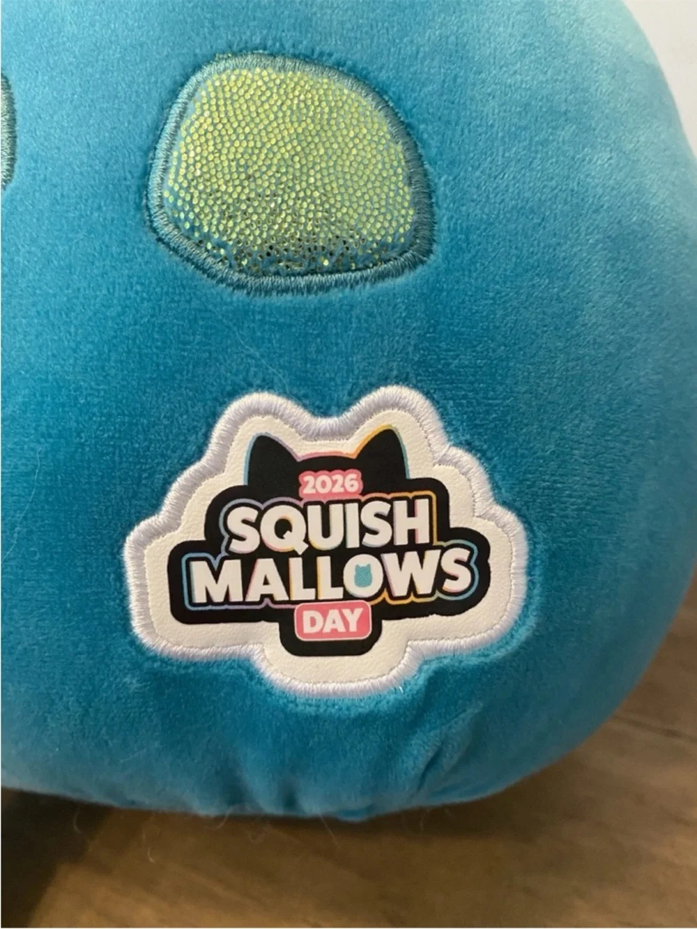 Squishmallow 8” Upton Frog Exclusive Limited Edition Squishmallows Day 2026 HTF - Picture 6 of 6